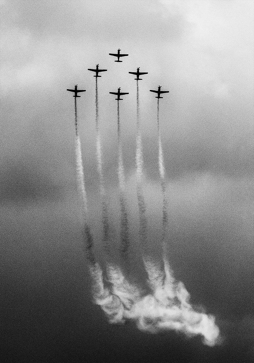 Póster Seis na Nuvem