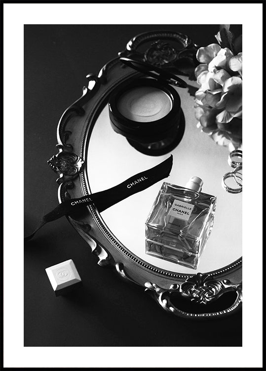 Poster Chanel Perfume Beleza Preto e Branco