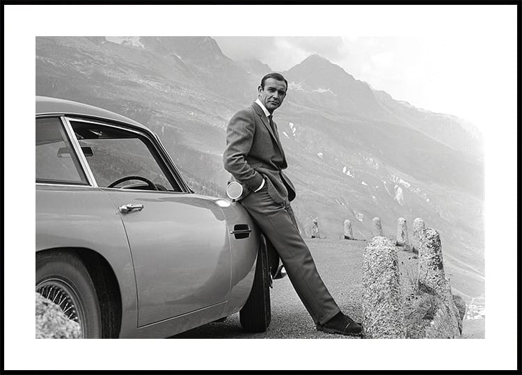 Classic James Bond Adventure Plakat - Posterbox.dk