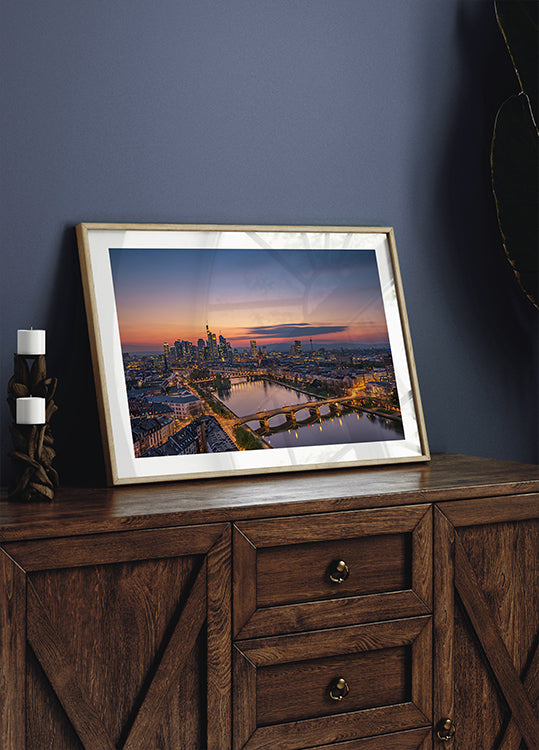 Horizonte de Frankfurt ao pôr do sol