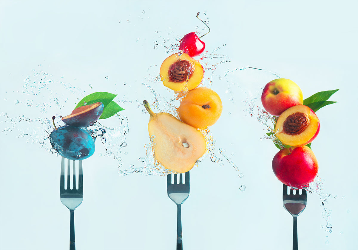 Fazendo salada de frutas