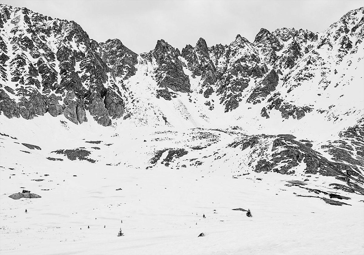 Póster Picos de montanha nevados