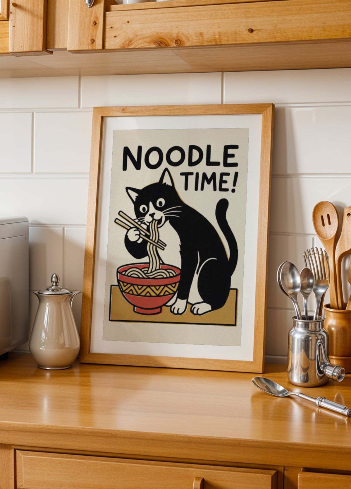Gato na hora do macarrão