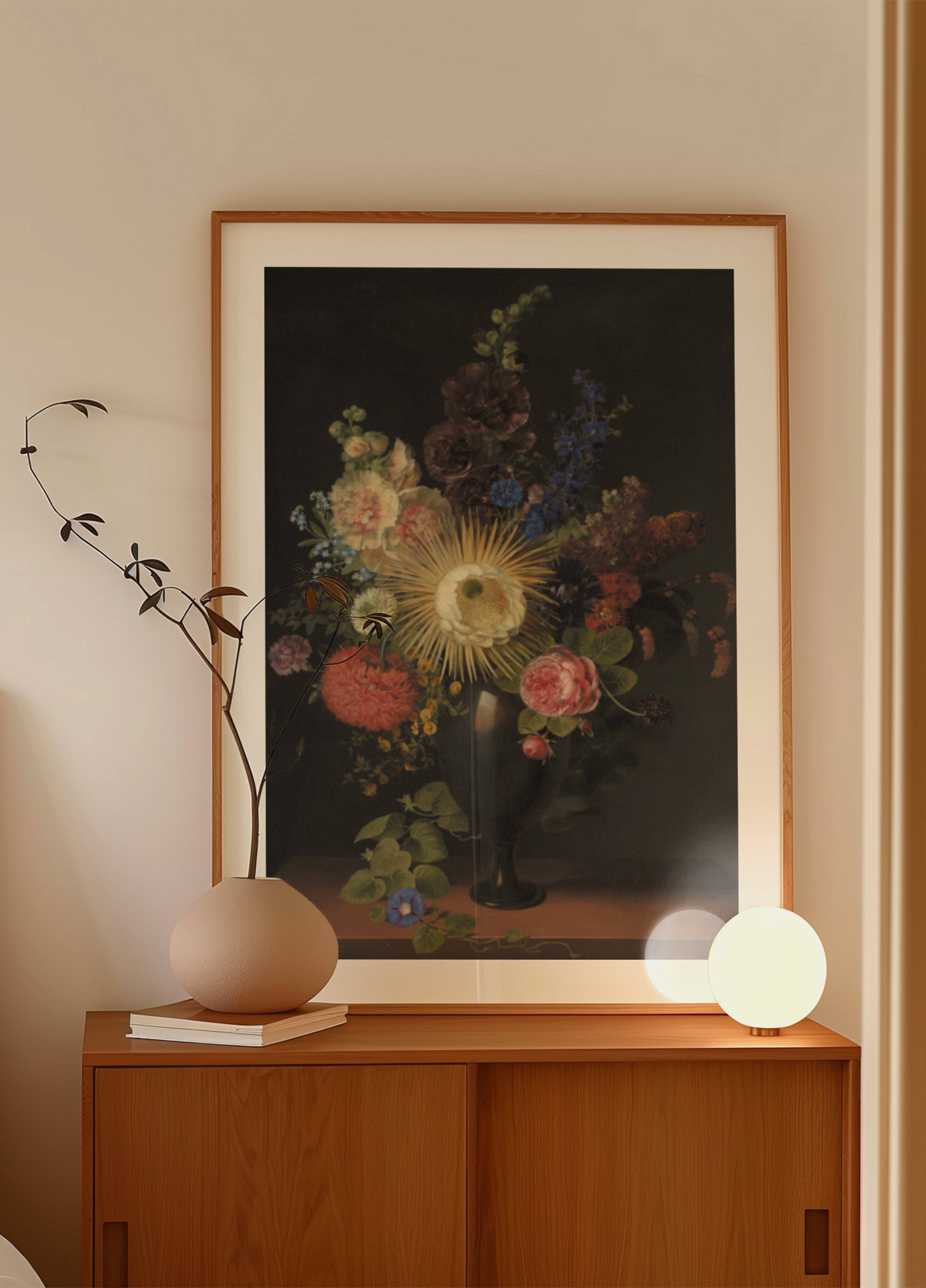 Um vaso de pórfiro com cacto grandiflora e outras flores, de CD Fritzsch