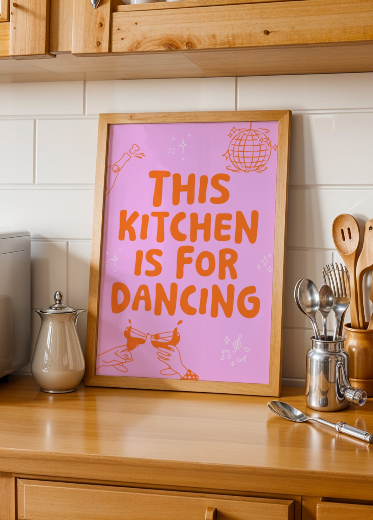 Festa de dança na cozinha