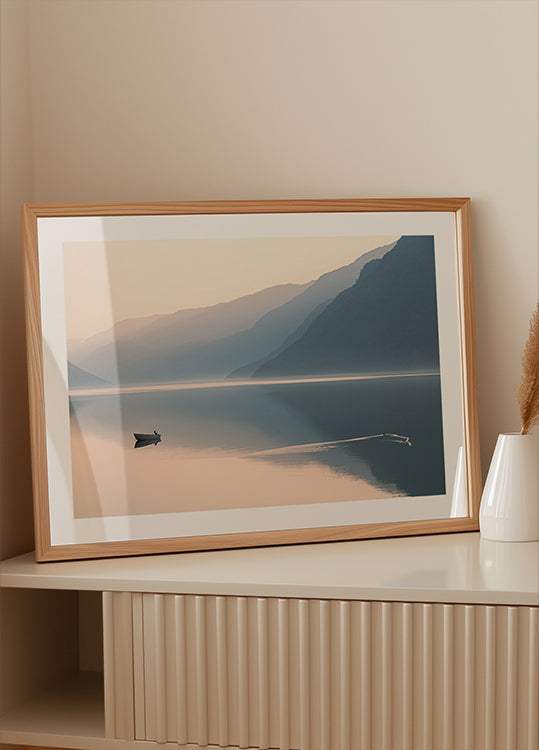 Cartaz ainda à noite