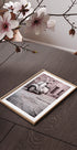 Vintage Scooter in Cobblestone Alley Plakat - Posterbox.dk