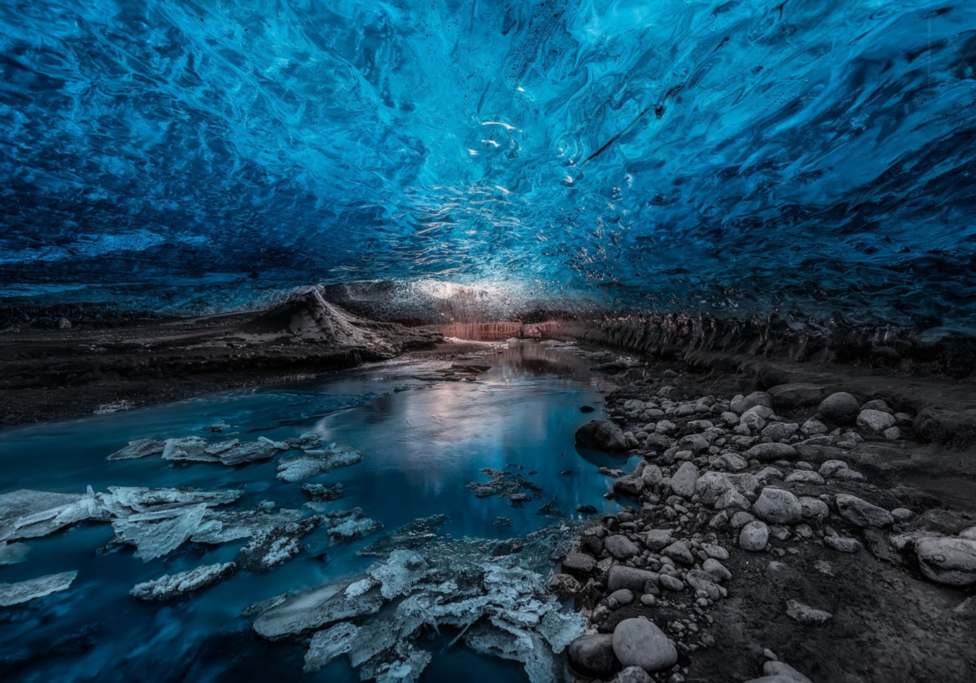 Fluxo da Caverna de Gelo Azul