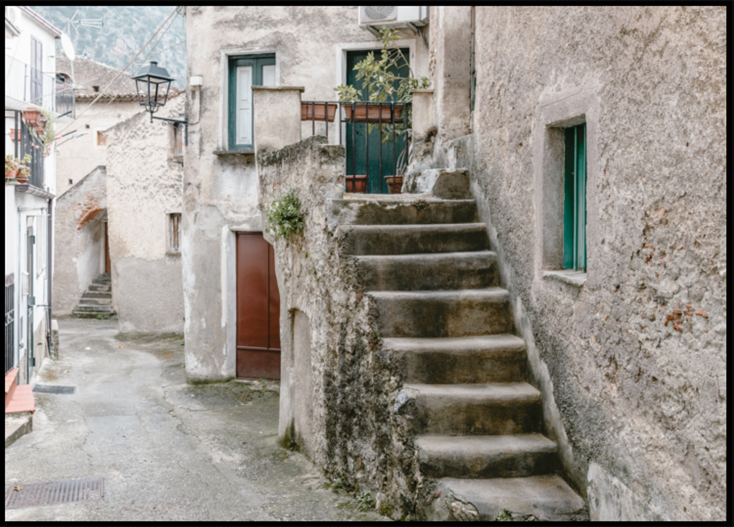 Caminho encantador da vila italiana