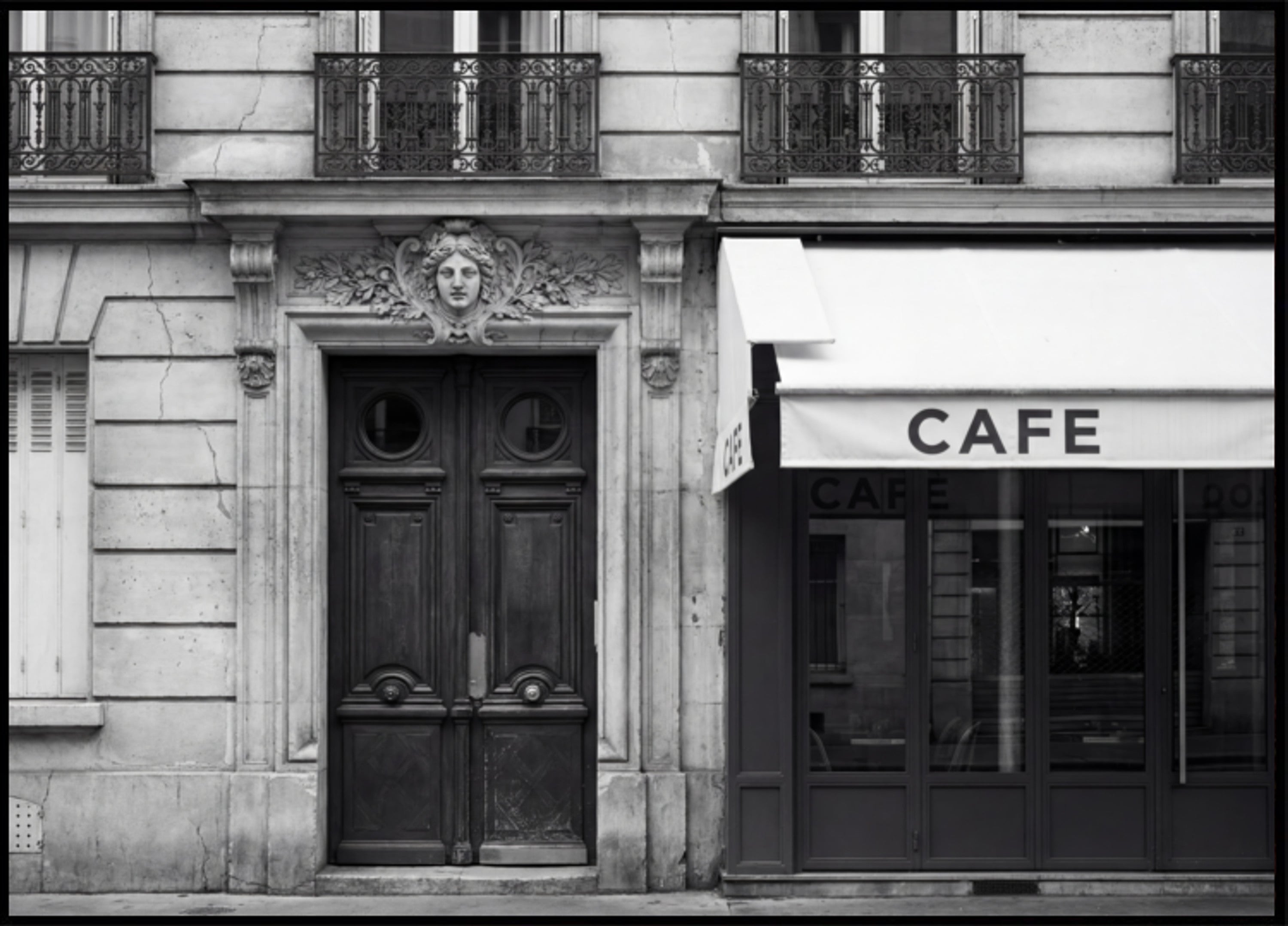 Fachada do Café Parisiense