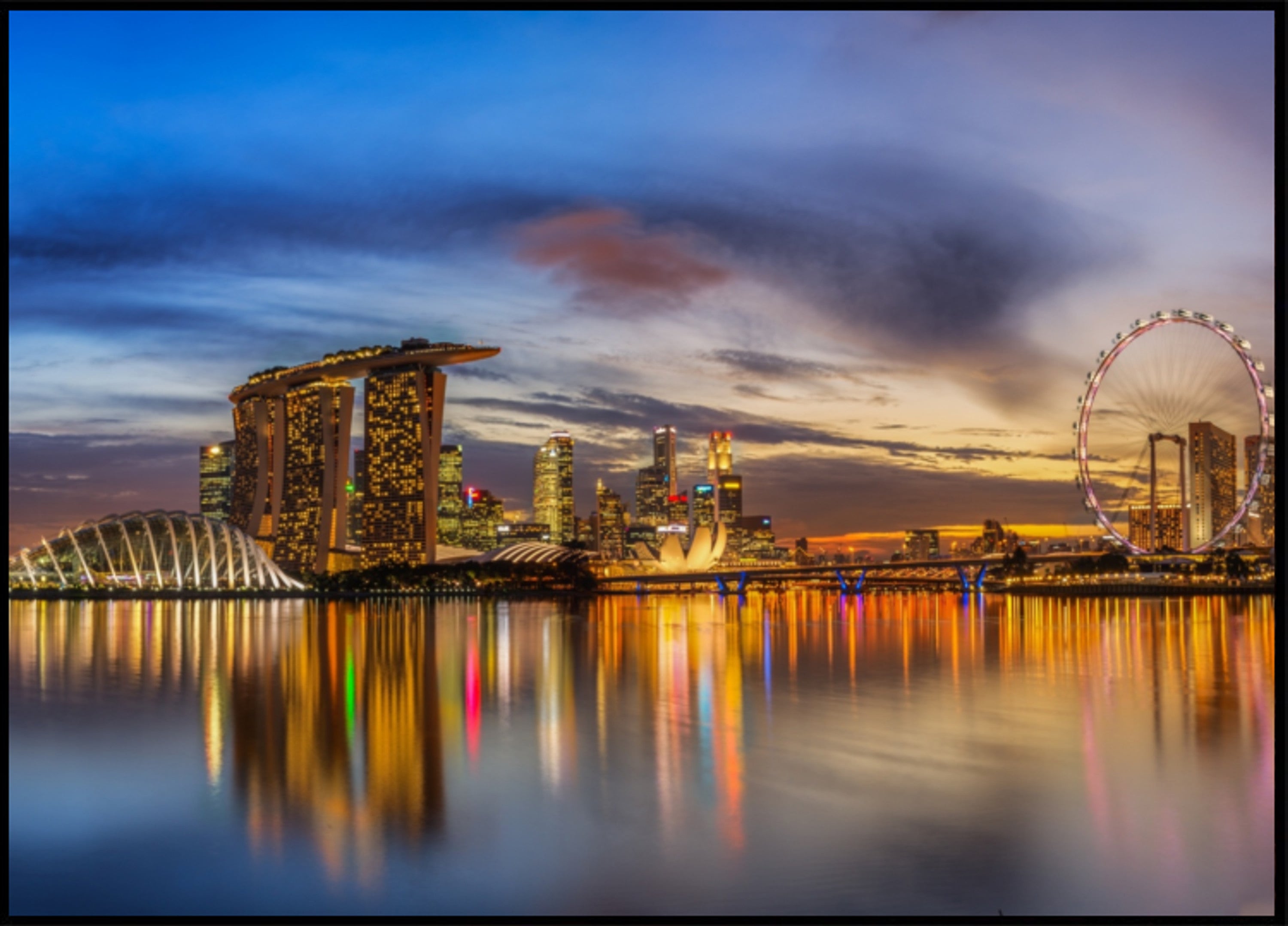 Brilho crepuscular de Marina Bay