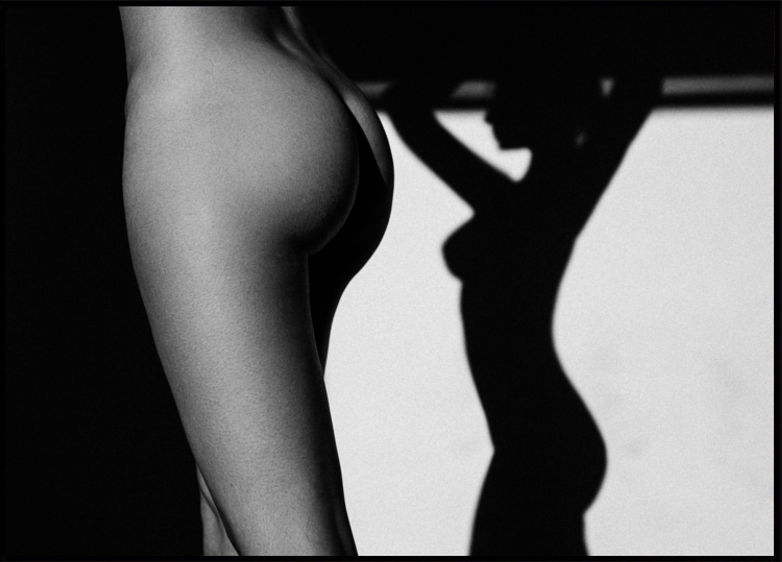 Jogo sensual de sombras